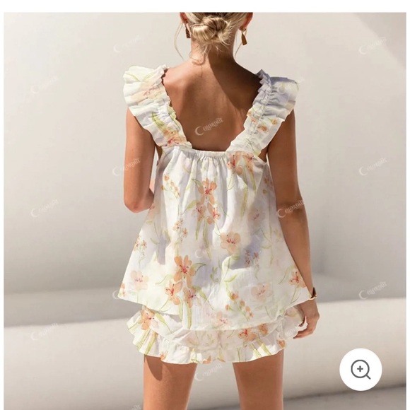 Floral Ruffle Pajama Set - Picture 2 of 4